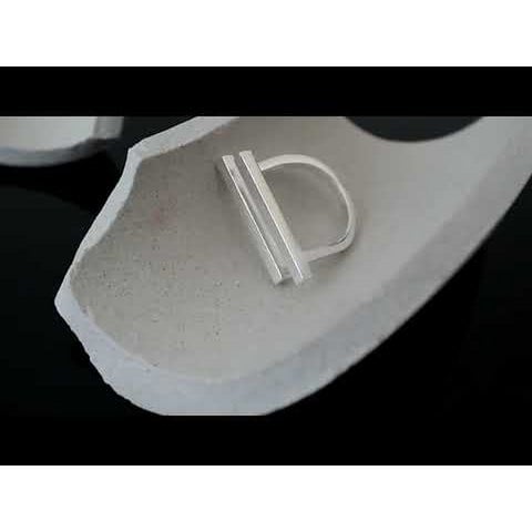 Geometrischer Doppelstegring aus Sterlingsilber und Goldvermeil