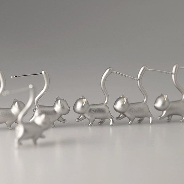 Verspielte Ohrringe mit niedlichem Katzendesign