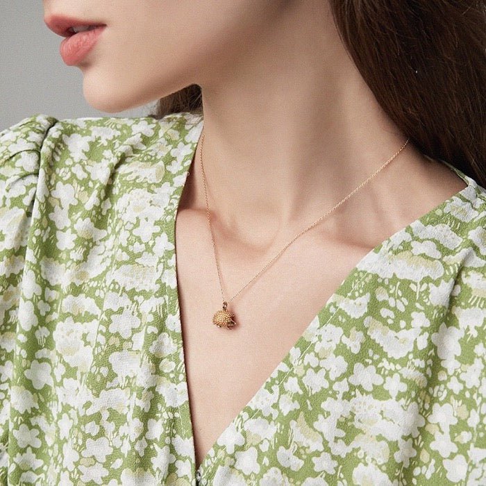 Hérisson - Goldene Igel-Halskette